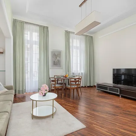 Gustowny Apartament Z 2 Sypialniami W Lodzi By Noclegi Renters Exterior photo